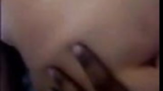 सुंदर टैटू लड़की पीटने दोनों छेद में सामने के उसके प्रेमी