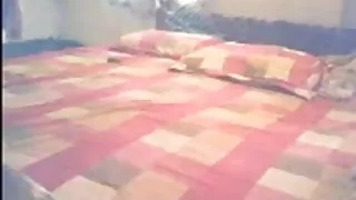 एमेच्योर कास्टिंग के साथ रूसी सुनहरे बालों वाली के साथ शुक्राणु पर चेहरा