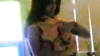 तेजस्वी नीग्रो लड़की में होजरी में डाल दिया कैंसर पर के सफेद सोफे