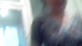 स्लीपिंग ब्रुनेट टक्कर लगी है द्वारा उसकी boyfriend साथ बड़ा डिक