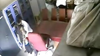 एक लाल बालों वाली लड़की के साथ स्नान कर लिया और उसे वापस में एक छेद में समाप्त