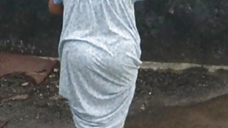 स्त्रीरोग विशेषज्ञ में मदद करता है युवा रूसी लड़की प्राप्त असली सुख