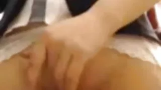 ठाठ लड़की गर्म सेक्स पर अपने सबसे अच्छे दोस्त के प्रेमी द्वारा बहकाया