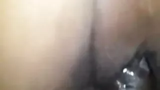 आबनूस गड़बड़ पतला सुनहरे बालों वाली में के रसोई करने के लिए एक बिंदु