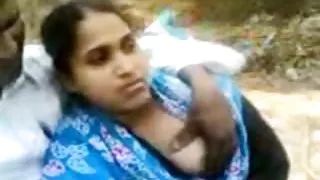 सुंदर सेक्स के साथ एक प्यार युवा रूसी लड़की के साथ एक प्रेमी