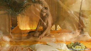 Busty प्रेमिका गुदा सवारी पर डिक सवार