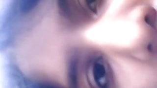 मालिश एक युवा रूसी ग्राहक के गुर्दे विकसित