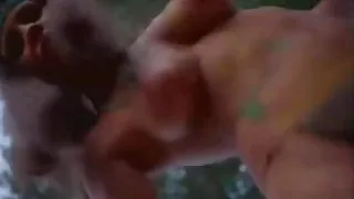 तीन लोगों के साथ वुडमैन की पहली डबल प्रवेश