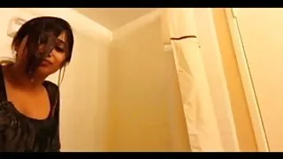 बहुत सुन्दर लड़की में काले मोज़ा किसी दोस्तों के पियरे वुडमैन