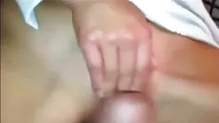 हीरे के साथ हार के लिए एशियाई उसके प्रेमी गहरी बनाया