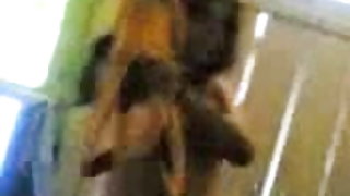 लड़की भुगतान के लिए नाश्ता गुणवत्ता मिनेट और सेक्स के मालिक के साथ