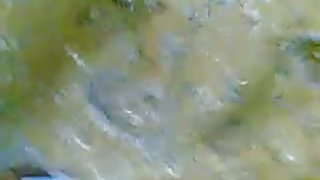 पिकअप कैमरे के साथ हाथ में हो जाता है टक्कर लगी है के साथ अजनबी में चश्मा