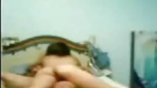 भूख रेड इंडियन एक बड़ा डिक के साथ एक पियानवादक द्वारा बहकाया है