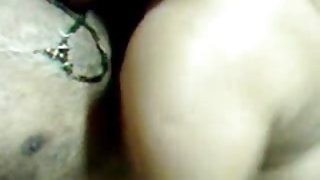 चेक पिक बनाया मोहक प्रस्ताव करने के लिए स्पेनिश सौंदर्य