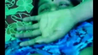 दो के उनमें से पकड़ा एक सुनहरे बालों वाली में मोज़ा के लिए हस्तमैथुन और व्यवस्था उसके तीन प्रतिभागियों का सम्भोग