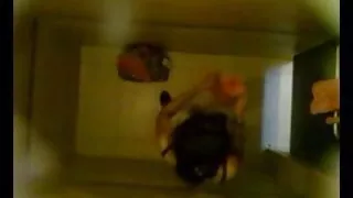 युवा आदमी और अपने प्रेमिका में बिस्तर पर वेब कैम शो उनके सेक्स