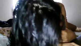 काले बाल वाली के साथ ढीला बालों छूत मांडू कम्पन या उत्तेजना यन्त्र