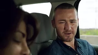 एक युवा छात्र के साथ बिताए और एक बिंदु पर एक लड़की समाप्त