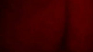 के बाद स्नोबोर्डिंग एक आदमी पर कैमरा गड़बड़ एक लड़की में के रसोई