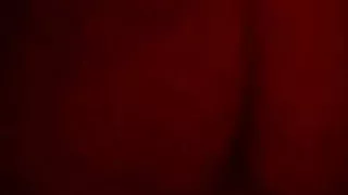 के बाद स्नोबोर्डिंग एक आदमी पर कैमरा गड़बड़ एक लड़की में के रसोई