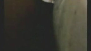 वयस्क लेस्बियन सिखाता है युवा करने के लिए काम के रूप में एक रीड