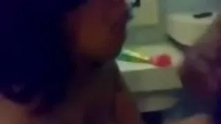 सबसे कोमल मालिश एक दोस्त के भीतर की मालिश करता है