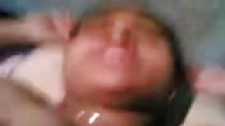 समूह Orgiej 2 के साथ प्रकृति में रूसी छात्रों के पिकनिक