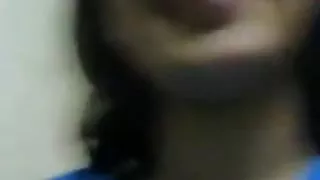 समूह सेक्स के साथ नशे में चेक लड़कियों पर एक सेक्स पार्टी