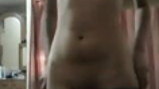 मेहमाननवाज़ आदमी होने सेक्स गर्म के जमे हुए पड़ोसी