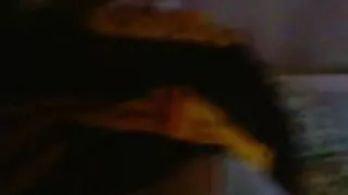 अनुभवहीन सौतेली कन्या सीखता है एक-सेक्स के साथ busty सौतेली माँ