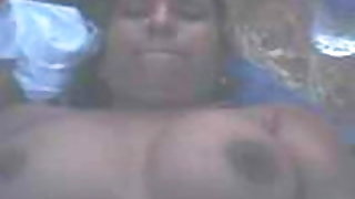 गुदा खिलौने विकसित और एक दोस्त एक तैयार बिंदु दिया