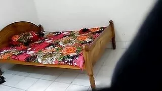 मुश्किल सेक्स के साथ busty सुनहरे बालों वाली के साथ एक अंजुल और योनि मुठ्ठी घुसाना