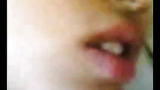 आकर्षक काले बाल वाली बनाया एक दोस्त के Kuningus और मिला एक सुख