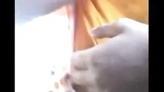 नर्स के साथ छोटे स्तनों मास्टरपूरी तरह से योनि masturbates