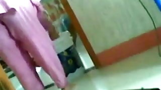 रूसी छात्रों पर एक पार्टी के साथ समूह सेक्स