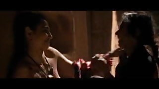 कार्यालय में स्पष्ट busty सचिव पटाकर युवा शेफ