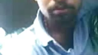 आदमी गुदा के लिंग के बाद Popu पर एक बछिया समाप्त होता है