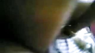 वसा आदमी पर कैम fucks पतला लड़की में रसोई