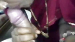 स्पेनिश और रूसी महिला मंचन किया एक गुदा के साथ तीन पुरुषों