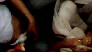 लाया एक सुंदर सुनहरे बालों वाली करने के लिए सुख और समाप्त उसके योनि