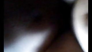 सेंट पीटर्सबर्ग हूकर एक किराए के मकान में लोगों की भीड़ संतुष्ट