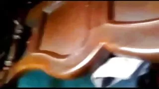 रूसी महिला में बारी lizhut के साथ उंगलियों में के गुदा