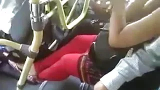 युवा पत्नी में चश्मा और मोज़ा चाटना गुदा और देता है उसके पति एक बिंदु