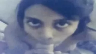 सीधे आदमी fucks मोहक लैटिन devahu में पहली व्यक्ति