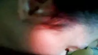 चूसना पर के कैमरा एक विशाल लिंग के उसके पति और देता है में सभी अपने छेद