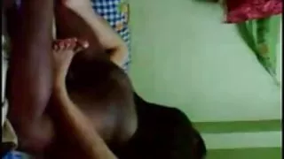 वह एक स्वस्थ उल्लू के बीच एक सिलिकॉन दूध अटक और उंहें शुक्राणु डाला