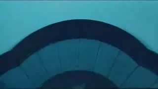 आदमी मोटे तौर पर चूना अपने लड़की पर के मंजिल और कमिंग में उसके मुंह