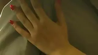 आदमी समाप्त पर के चेहरा के चेहरे पर एक युवा वसा पर कास्टिंग