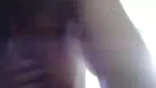 Anissa केट में मोज़ा हो जाता है टक्कर लगी है में दो छेद के साथ पुरुषों