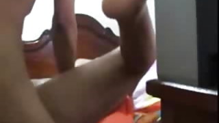 फुसला एक आदमी पर सेक्स पतला लड़की टक्कर लगी है खुद phallus